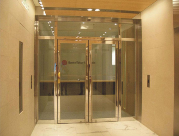 北京玻璃防火門有哪些優(yōu)勢(shì)呢?